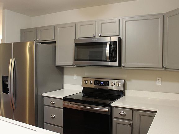 2nd image of 208 E Galena St #A
