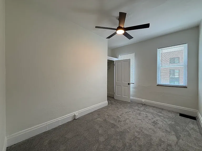 1817 Jancey St — Photo 17
