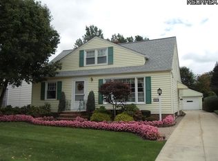 939 Clinton Ave, South Euclid, OH