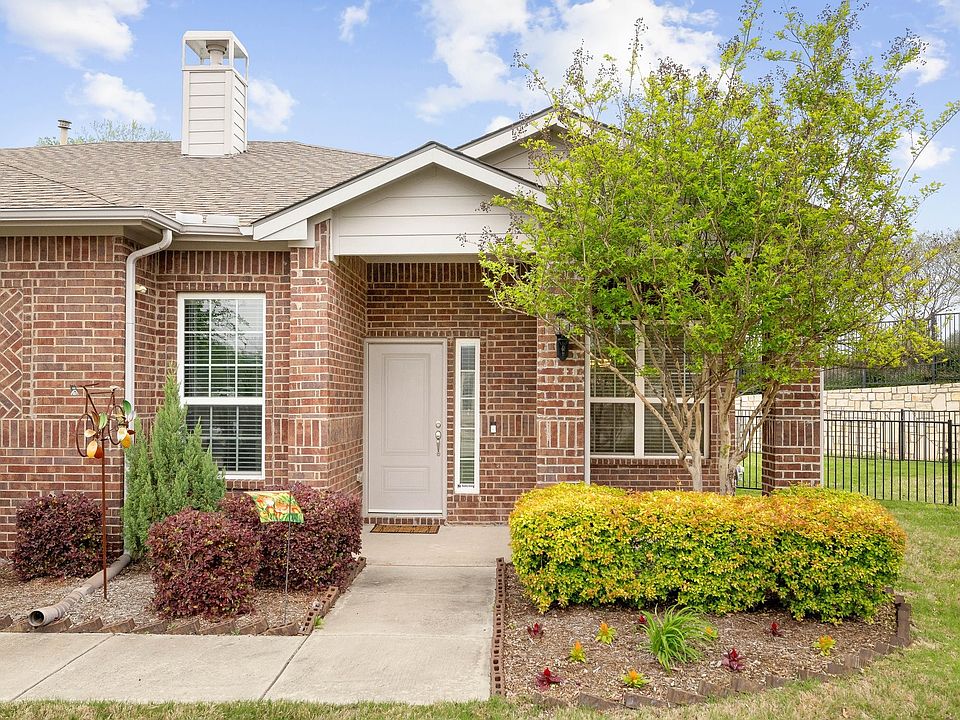 1st image of 3728 Creek View Dr