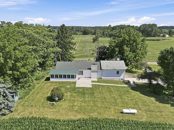 2nd image of 3960 County Road 14
