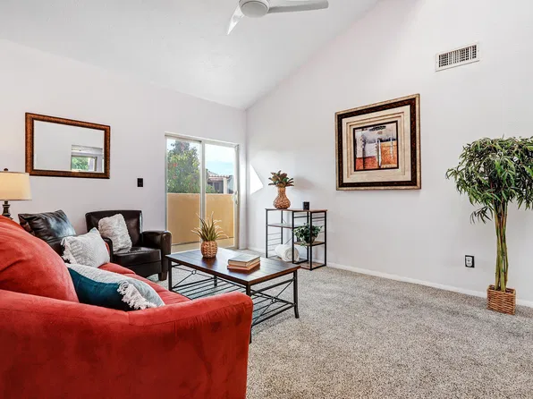 13246 Candelaria Rd NE, Albuquerque, NM 87112