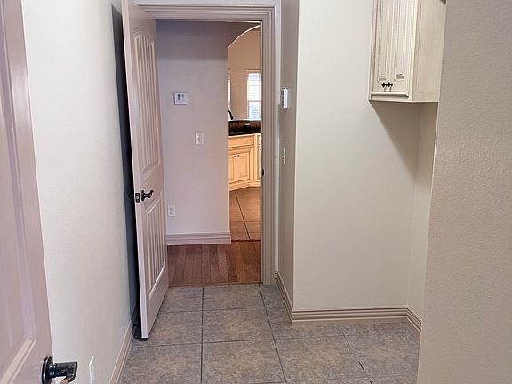 5th image of 3100 SW Pine Valley Rd