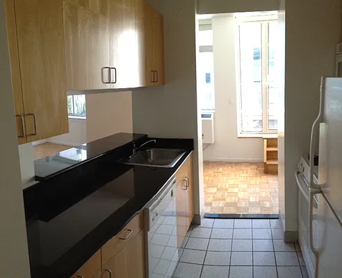 Rented by NY Living Solutions | media 26