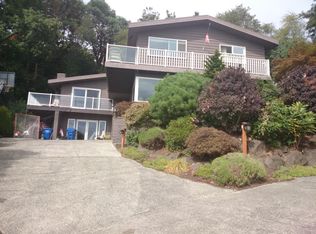 8512 Fauntlee Crst SW, Seattle, WA 98136