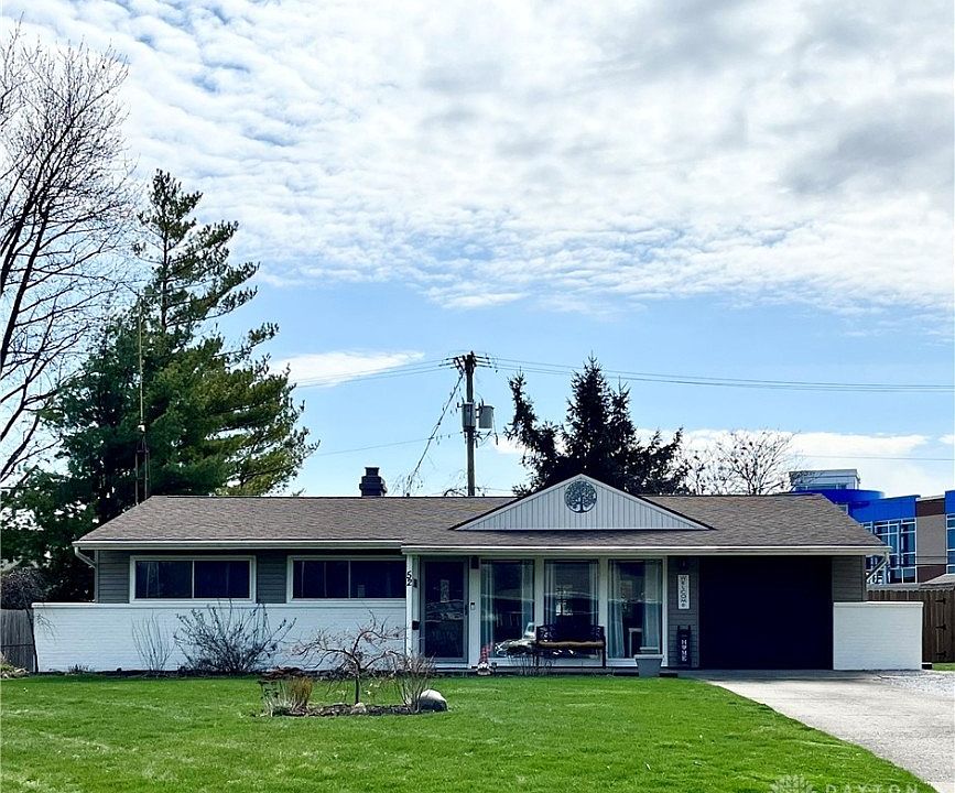 1st image of 52 Warner Dr