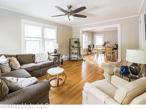 5th image of 944 Dayton Ave #944
