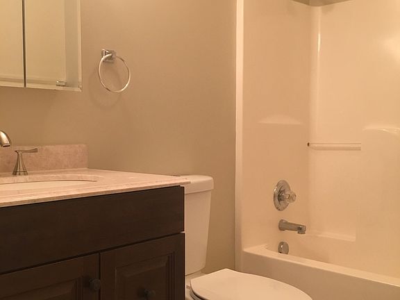 5th image of 2009 Grandhaven Dr Unit A