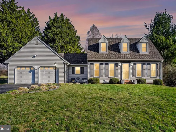1640 Yorktowne Dr, York, PA 17408