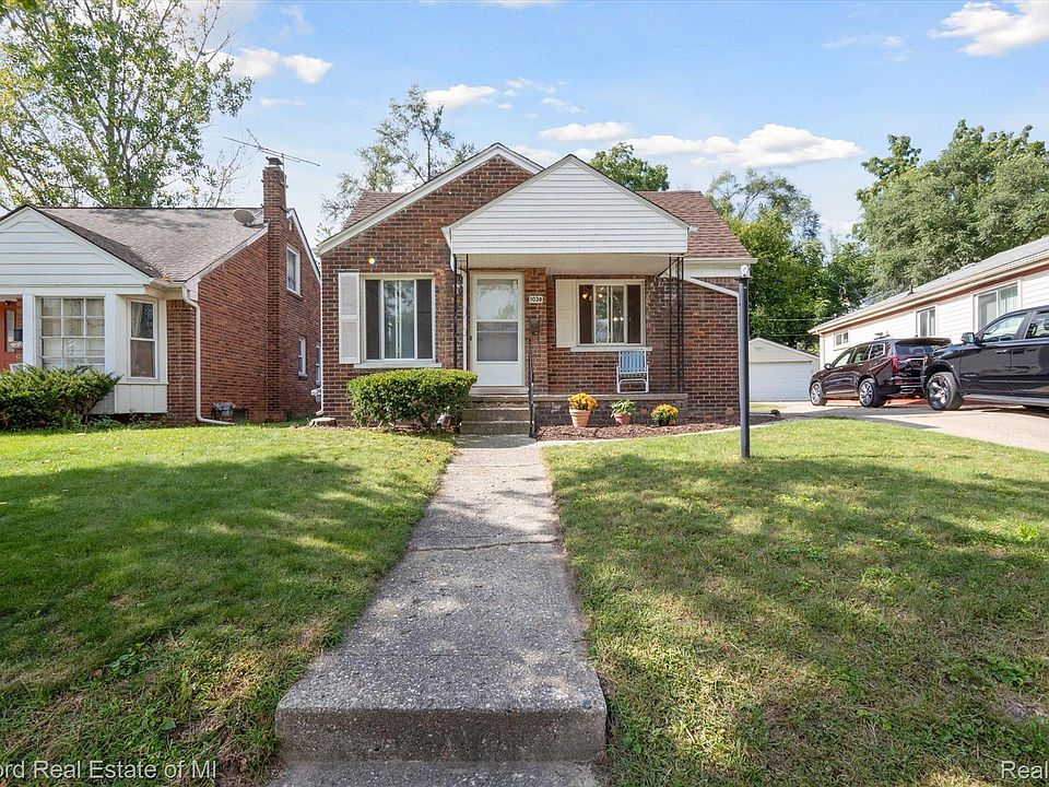 1st image of 1038 Canterbury Dr