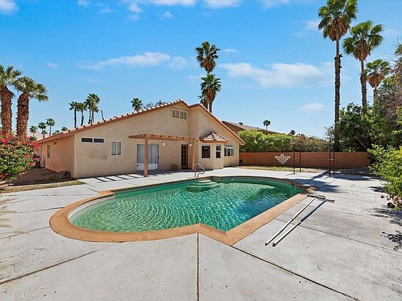 2nd image of 68635 Panorama Rd