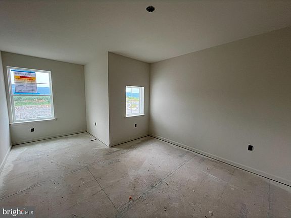 3rd image of 110 Lantern Ln Lot 84