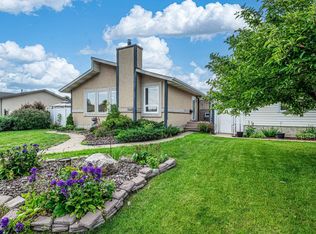 11415 142nd Ave NW, Edmonton, AB T5X1L5