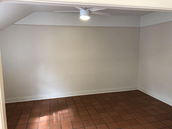 3rd image of 725 N Corona St APT 7