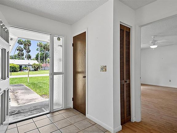 5th image of 52 Blakeport Ln