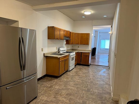 5th image of 276 2nd Ave #1