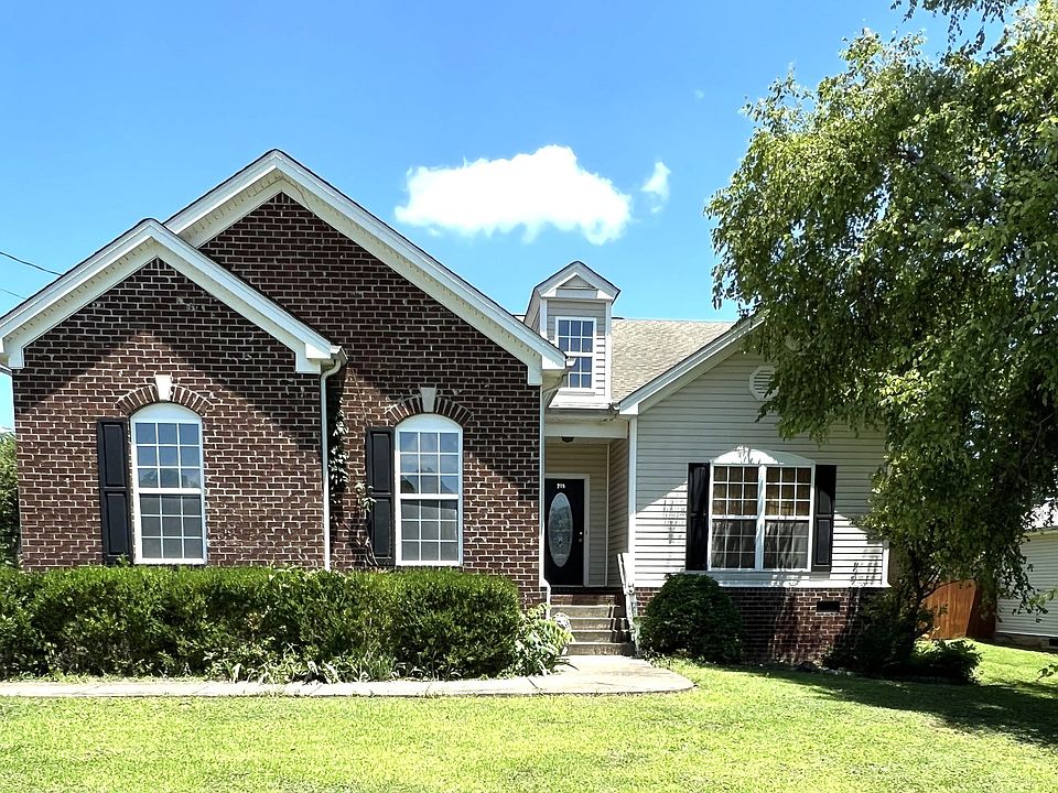1st image of 218 Cross Valley Dr