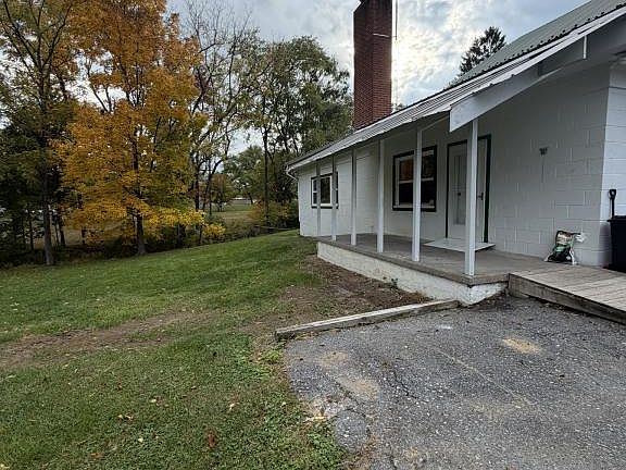 2nd image of 1452 Dellville Rd