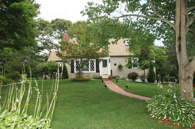 2nd image of 224 Long Pond Dr