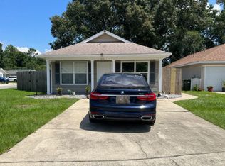 2423 Trailwood Dr, Cantonment, FL 32533