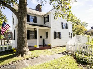 3 Saint Dunstans Garth, Baltimore, MD 21212