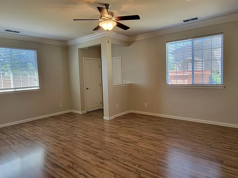 622 Mission De Oro Dr — Photo 2