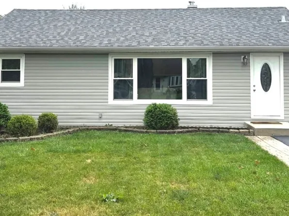 333 S Yale Ave, Addison, IL 60101