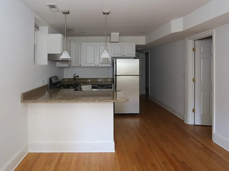 3446 N Bell Ave #6H — Photo 3