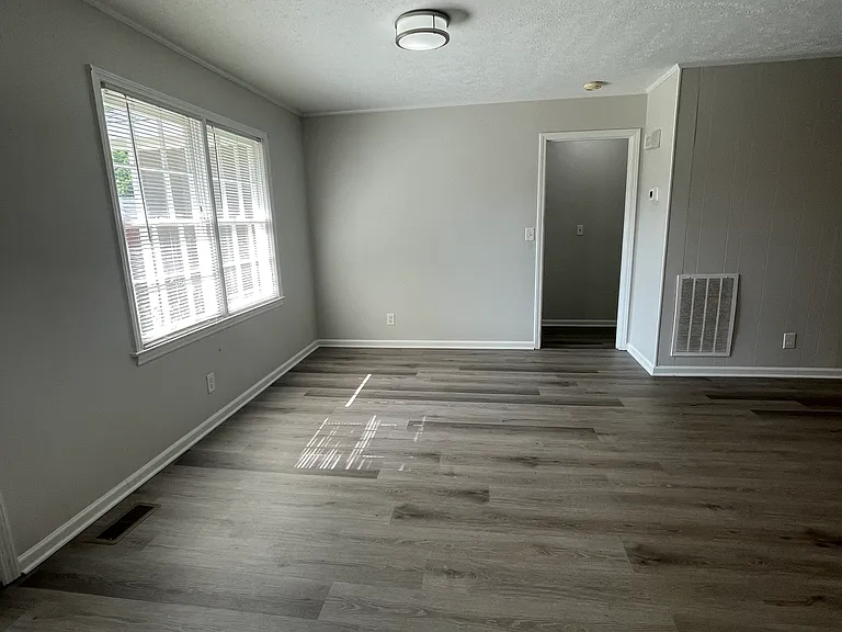 321 Cook St — Photo 8