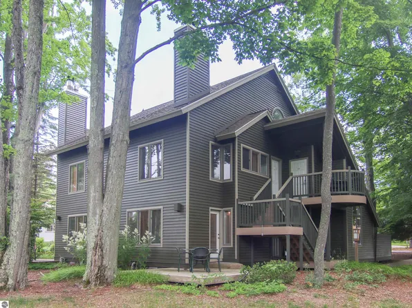 504 Wintergreen Dr Unit 12375-504, Thompsonville, MI 49683