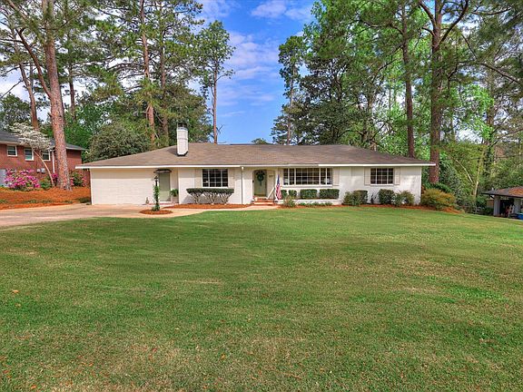 4th image of 2231 Huntington Road