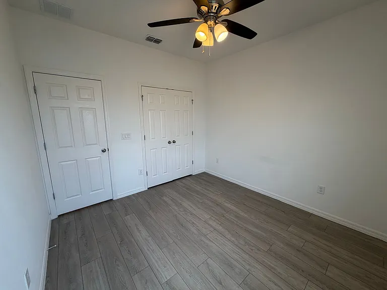 8191 Mosaic Ln — Photo 16