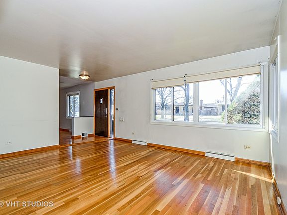 2nd image of 8937 Nashville Ave