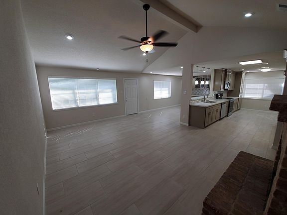 5th image of 15822 Cavendish Dr
