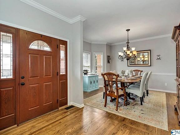 5th image of 109 Sanoma Dr