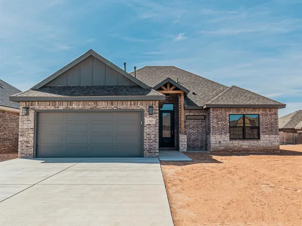 1707 Cottonwood Ave, Wolfforth, TX 79382