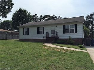 825 Elm St, Reidsville, NC 27320