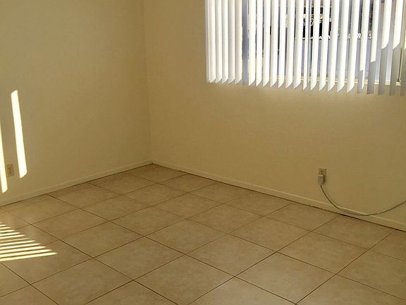 5th image of 1207 Arcadia Ave APT D