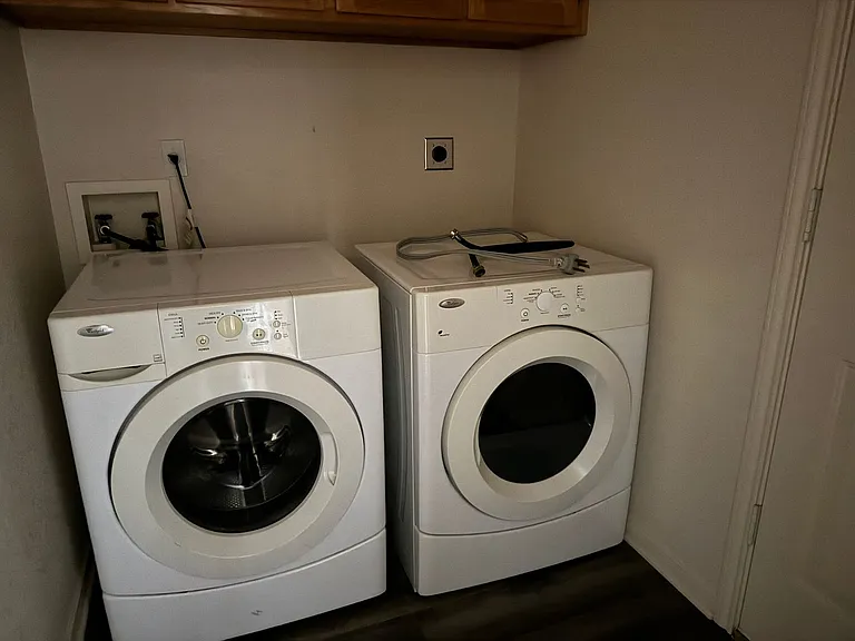 3805 Y S Pak Ct — Photo 10
