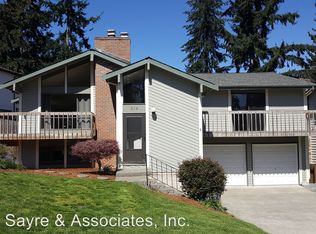 216 SW 325th Pl, Federal Way, WA 98023