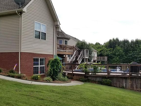 2nd image of 330 Hill Top Dr