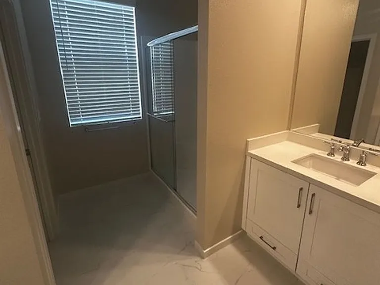 765 Winchester Dr — Photo 14