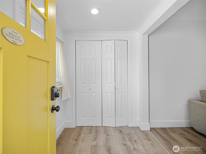 4th image of 25902 Z Street