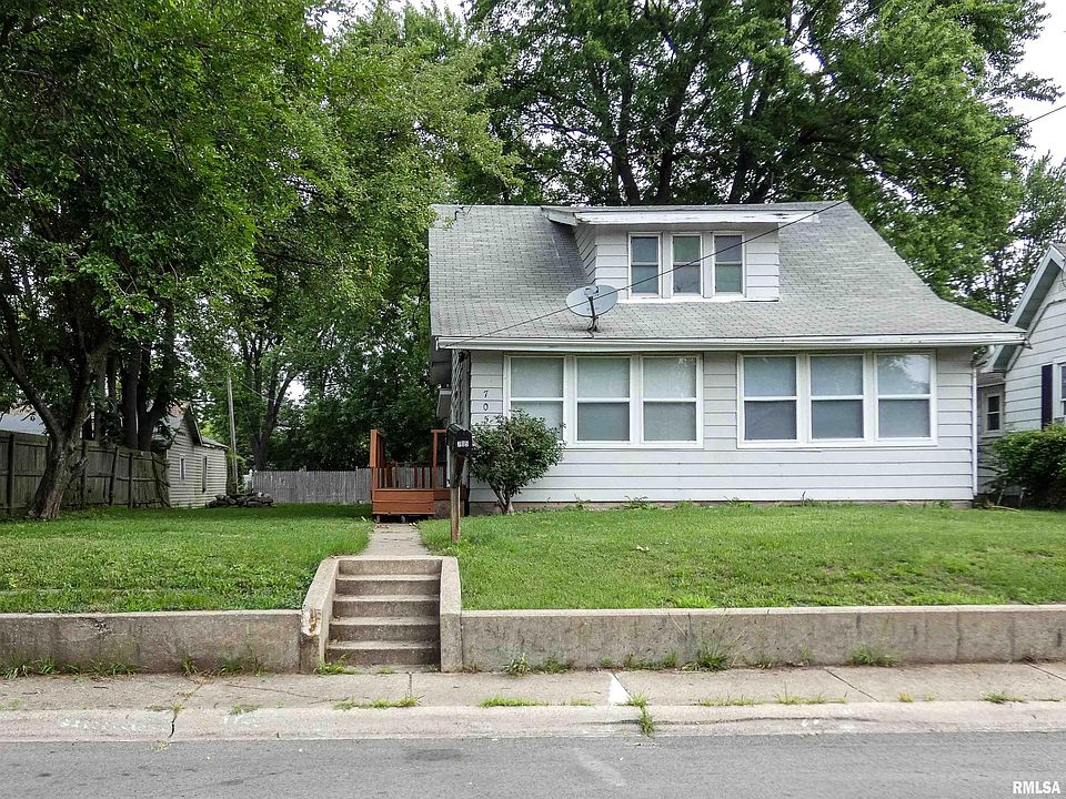 1st image of 705 E Marietta Ave