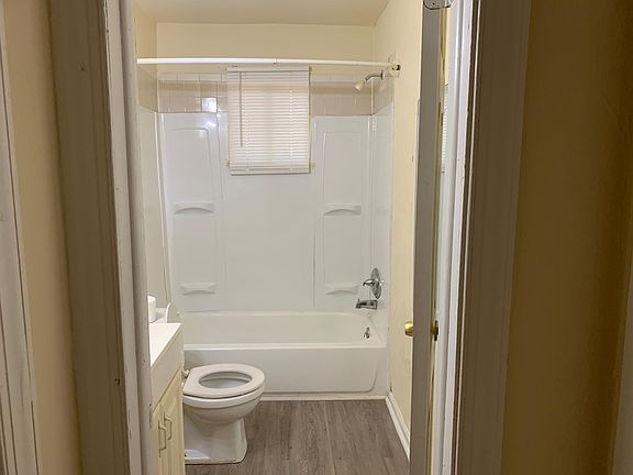 3rd image of 310 W 30th St APT 2