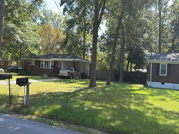 2nd image of 12 Oxford Pl NW
