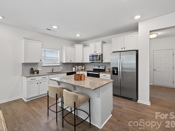 4th image of 848 Scotch Meadows Loop #47