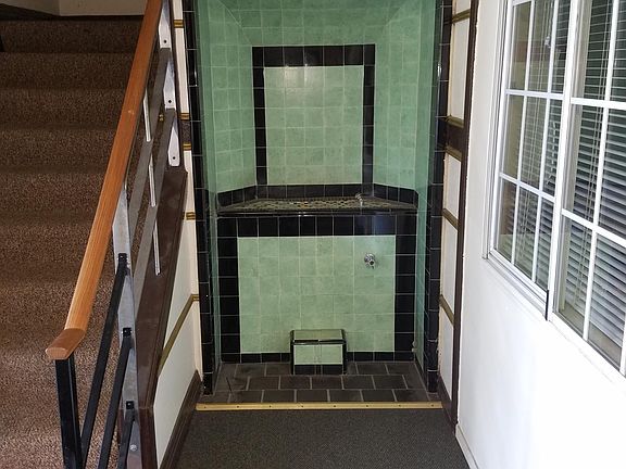 2nd stairs leading to apartment. Yes, this apartment has 2 separate stairs to 2nd floor apartment.