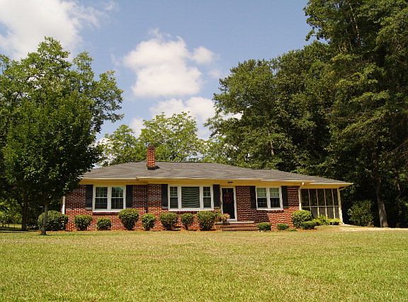 4th image of 434 Sunrise Dr