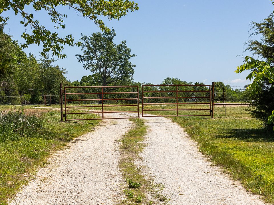1st image of 1744 N Farm Road 71
